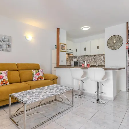 Victoria Court 2 Pool Appartement *
