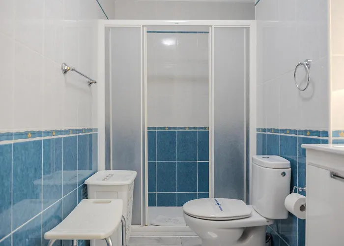 Victoria Court 2 Pool Los Cristianos (Tenerife)