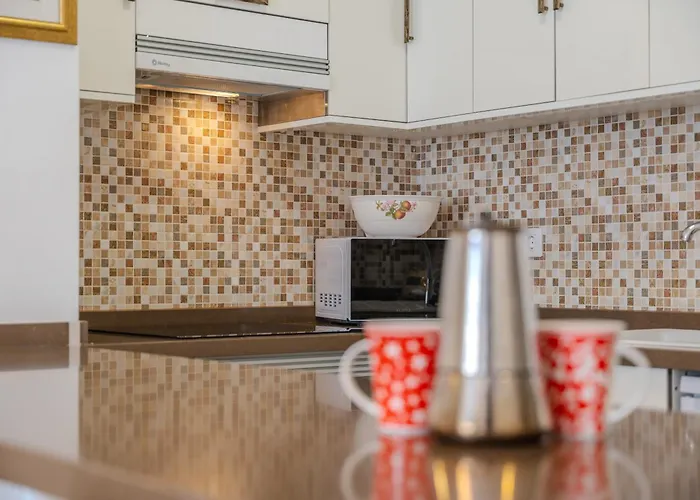 Victoria Court 2 Pool