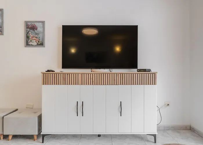 Apartment Victoria Court 2 Pool *