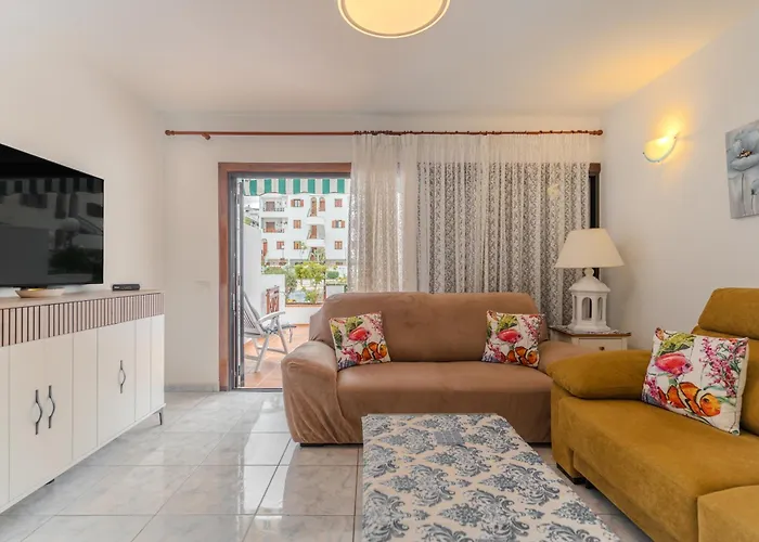 Apartment Victoria Court 2 Pool Los Cristianos (Tenerife)