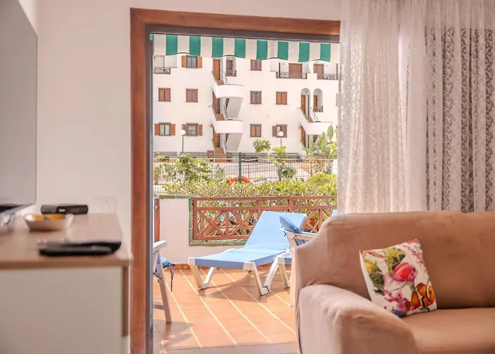 Apartment Victoria Court 2 Pool Los Cristianos (Tenerife)