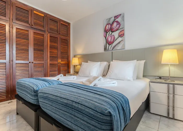 Apartment Victoria Court 2 Pool *