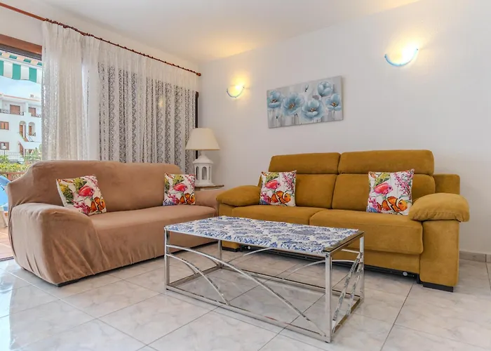 Apartment Victoria Court 2 Pool Los Cristianos (Tenerife)