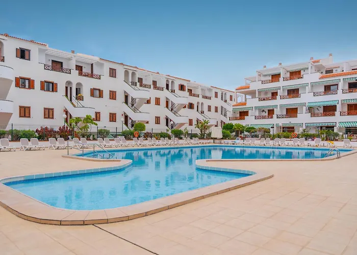 Victoria Court 2 Pool Apartment Los Cristianos (Tenerife)