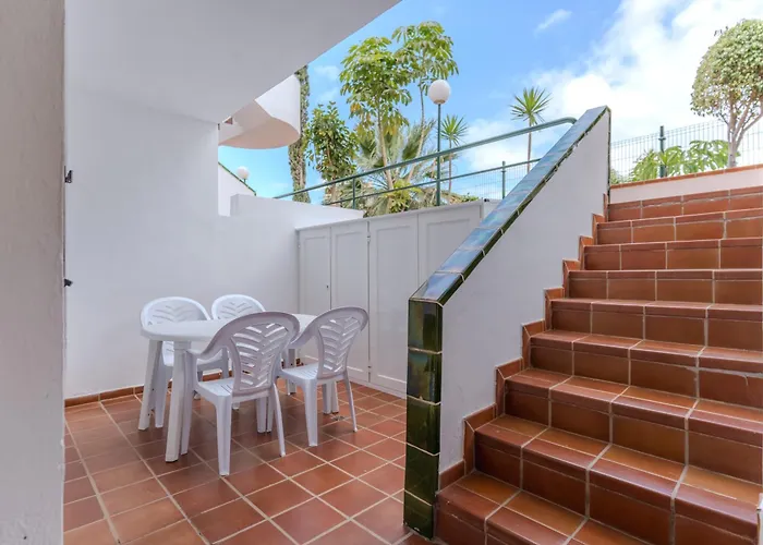 Victoria Court 2 Pool Apartment