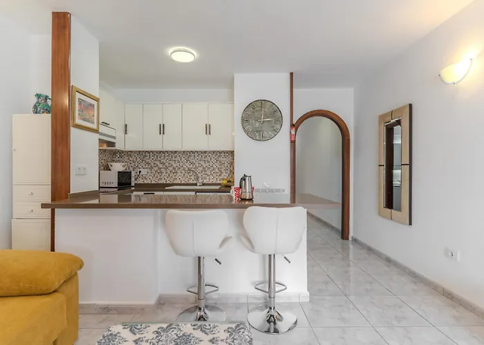 Victoria Court 2 Pool