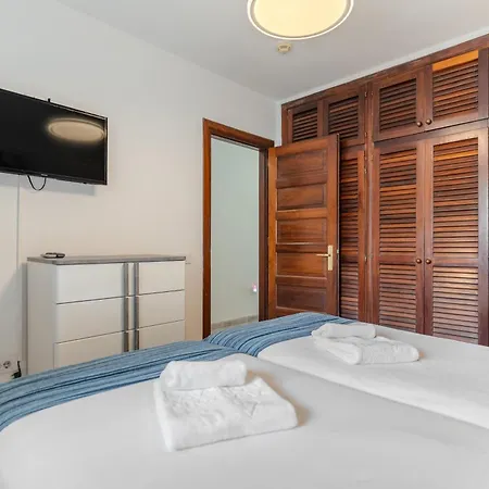 Daire Victoria Court 2 Pool Los Cristianos (Tenerife)