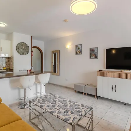 Daire Victoria Court 2 Pool Los Cristianos (Tenerife)